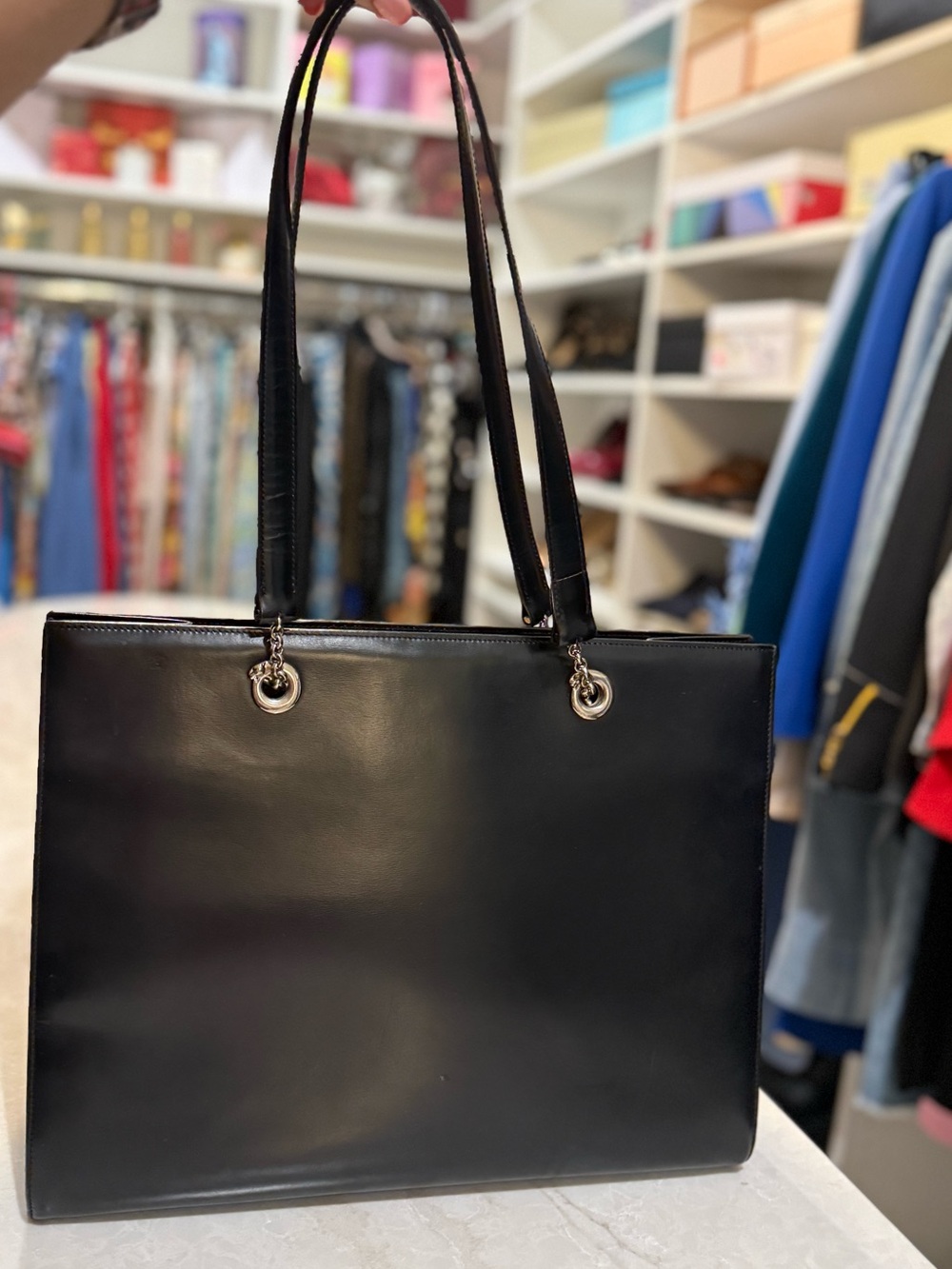 Cartier
Vintage Leather Panthere tote bag in EUC - Picture 3 of 17